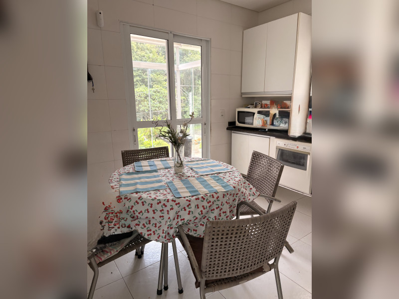 imóvel com 560m² - Jardim do Golf I - Jandira