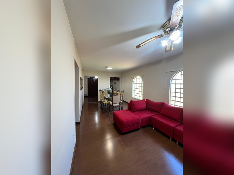 imóvel com 237m² - Portal do Panamá - Campo Grande