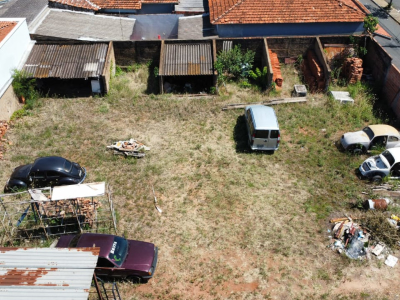 imóvel com 250m² - Vila São Pedro - Pirassununga