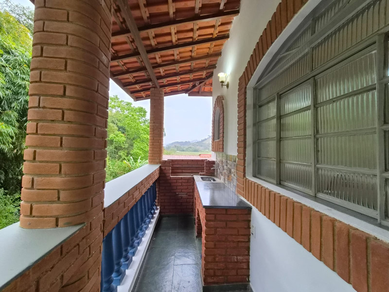 imóvel com 1300m² - Campo Monteiro - São Bento do Sapucaí