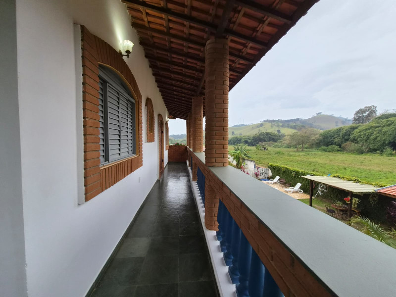 imóvel com 1300m² - Campo Monteiro - São Bento do Sapucaí