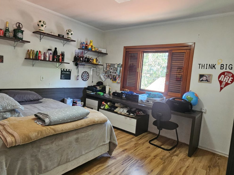imóvel com 910m² - Aruã - Mogi das Cruzes