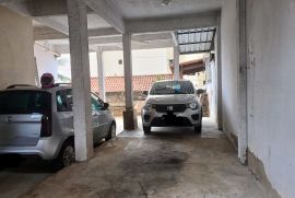 Apartamento &agrave; venda Santa Helena com 86m&sup2; e 3 quartos por R$ 350.000 - 9-garagem.jpeg