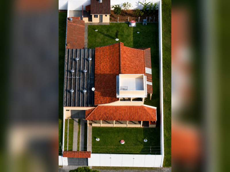 imóvel com 1000m² - Centro - Igaratá