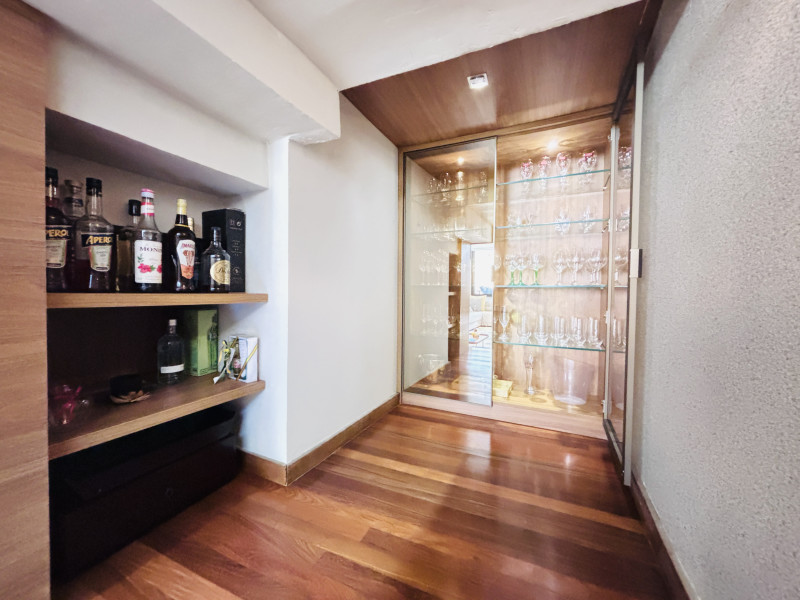 imóvel com 368m² - Alphaville - Santana de Parnaiba