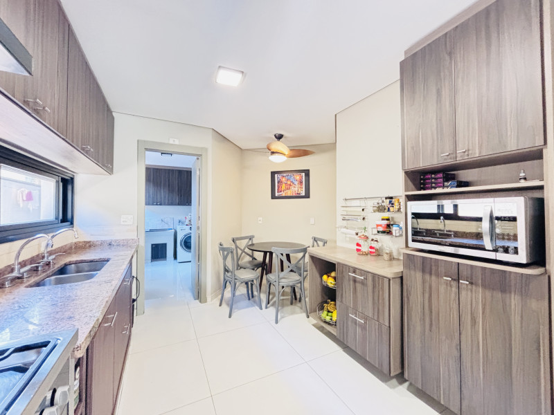 imóvel com 368m² - Alphaville - Santana de Parnaiba