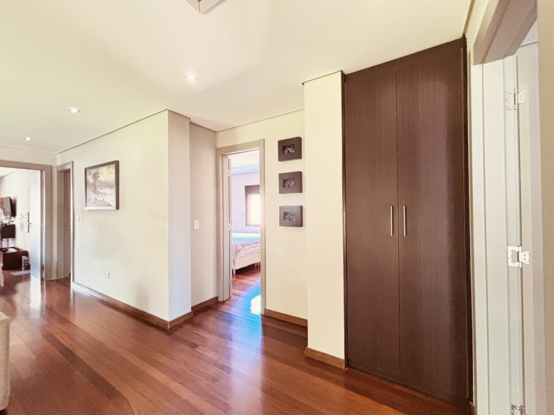 imóvel com 368m² - Alphaville - Santana de Parnaiba