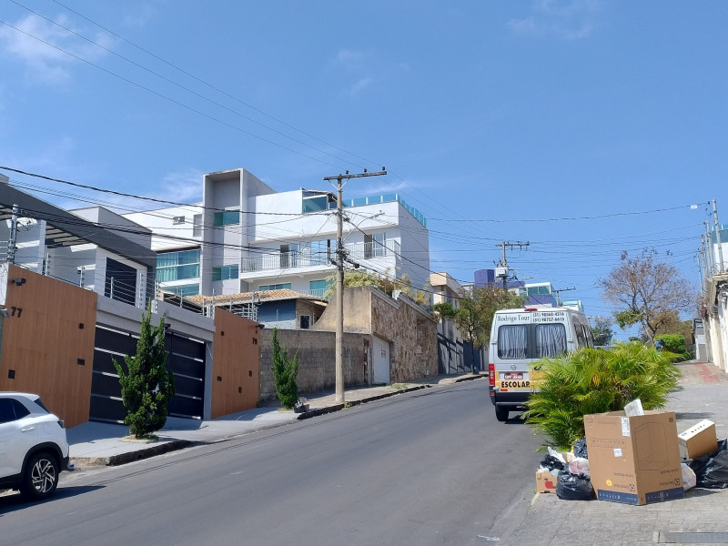imóvel com 170m² - Heliópolis - Belo Horizonte