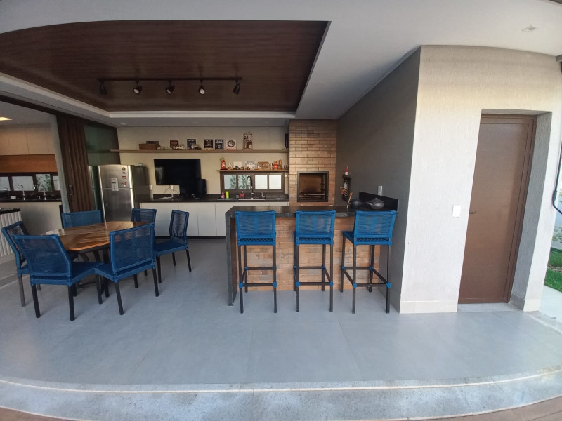 imóvel com 308m² - Residencial Goiânia Golfe Clube - Goiânia