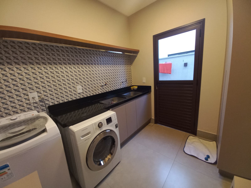 imóvel com 308m² - Residencial Goiânia Golfe Clube - Goiânia