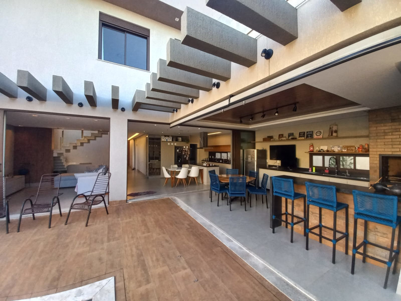imóvel com 308m² - Residencial Goiânia Golfe Clube - Goiânia