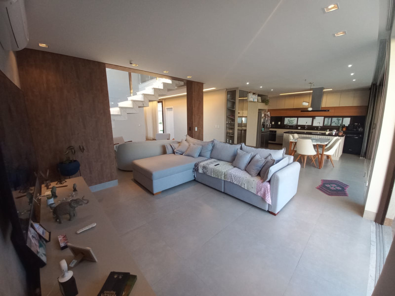 imóvel com 308m² - Residencial Goiânia Golfe Clube - Goiânia