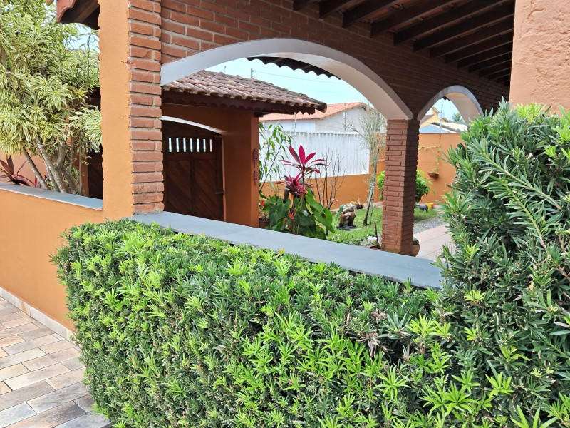 imóvel com 223m² - Tupy - Itanhaém