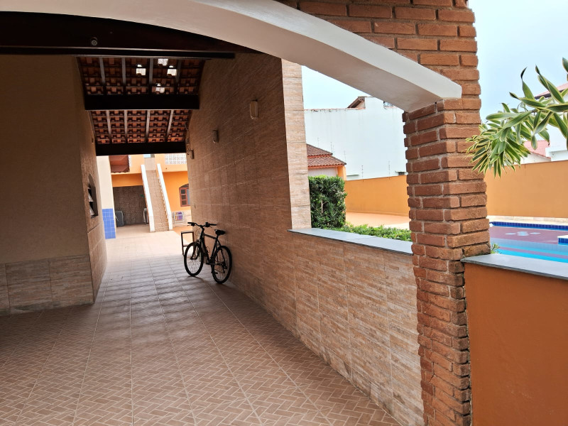 imóvel com 223m² - Tupy - Itanhaém
