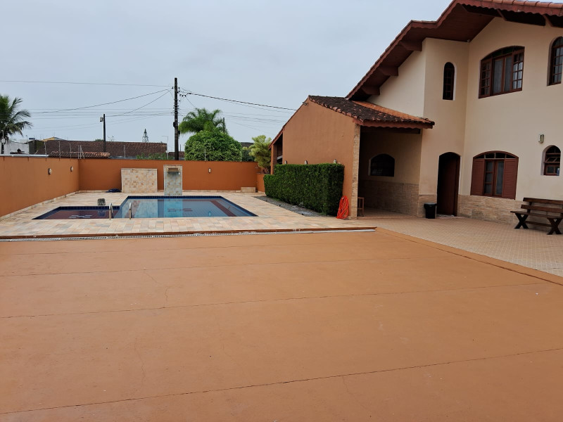 imóvel com 223m² - Tupy - Itanhaém