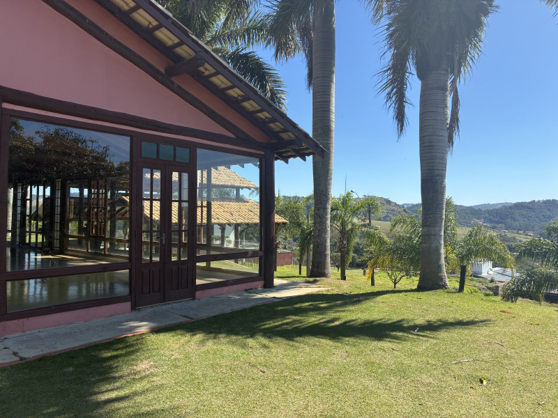 imóvel com 589m² - Vereda Paraíso - Morungaba