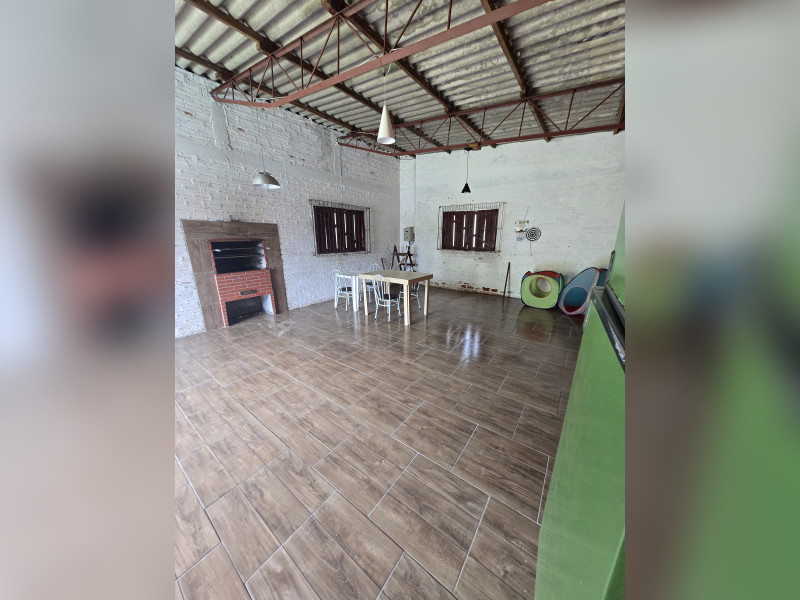 imóvel com 200m² - Centro - Morro Redondo