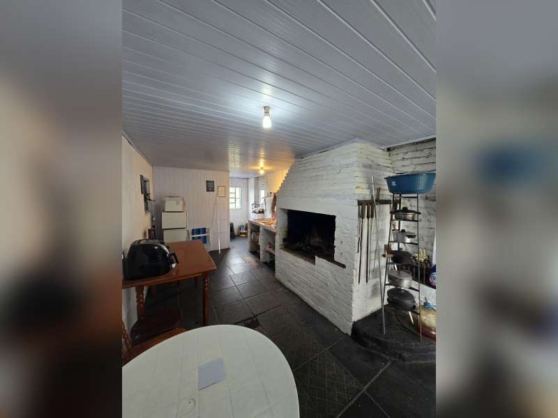 imóvel com 200m² - Centro - Morro Redondo