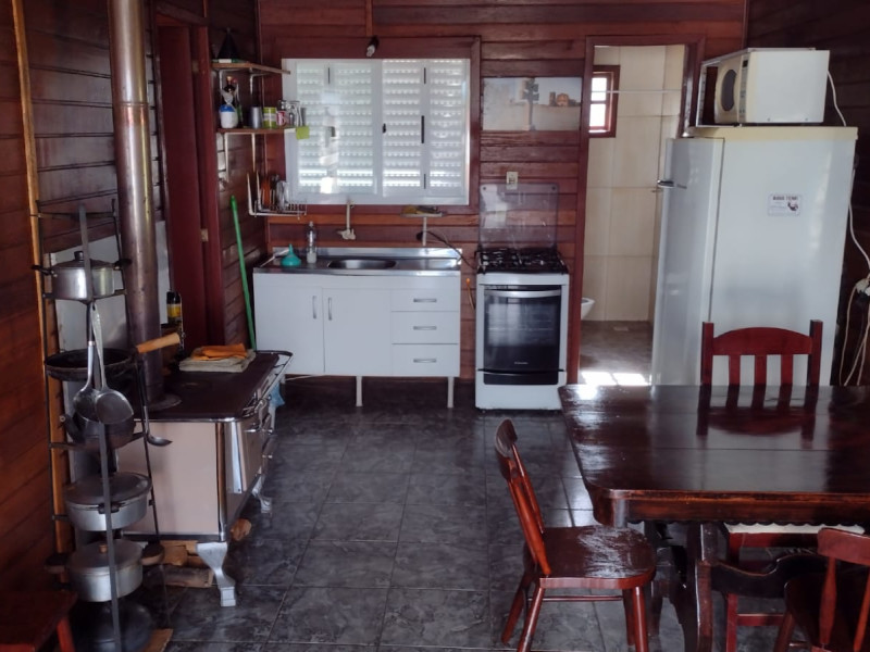 imóvel com 200m² - Centro - Morro Redondo
