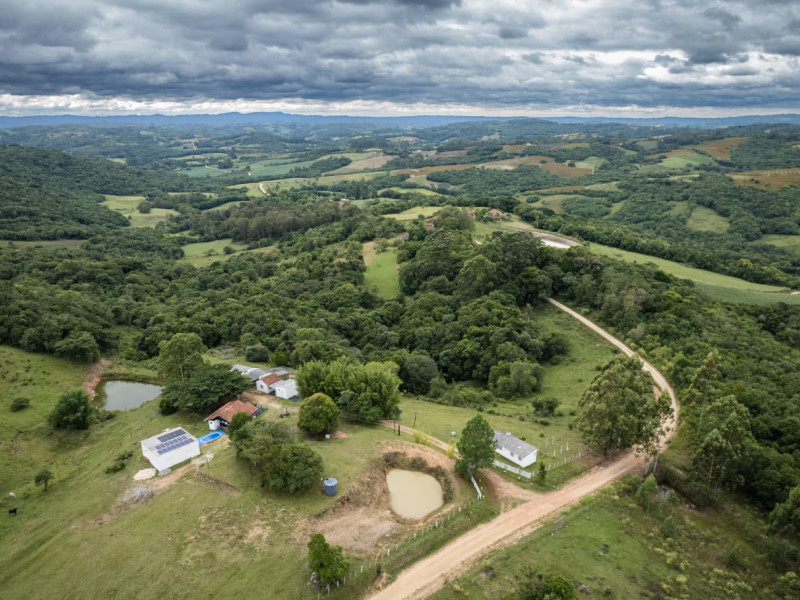 imóvel com 200m² - Centro - Morro Redondo