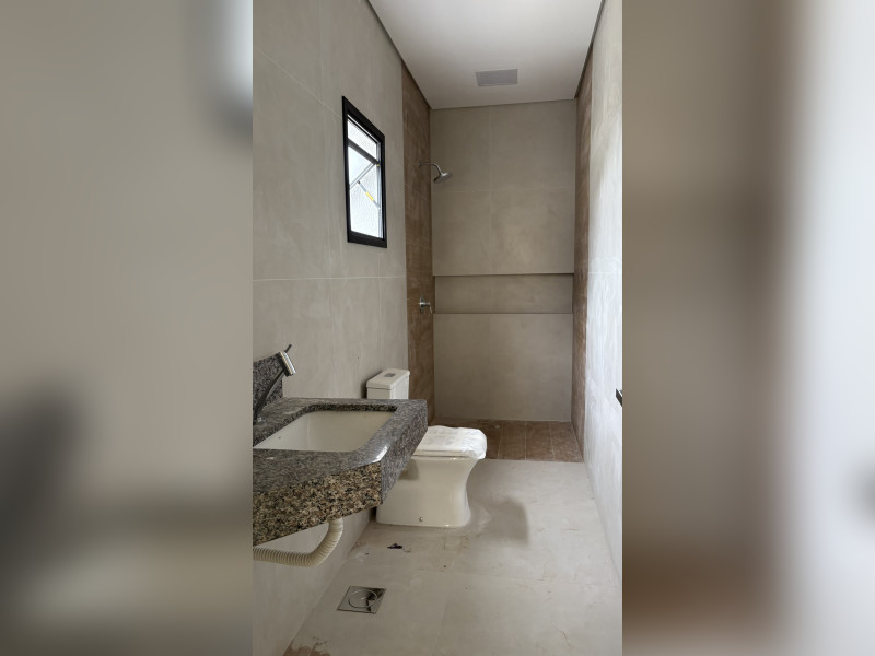 imóvel com 211m² - Jardim Califórnia - Cuiabá