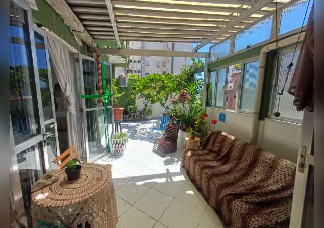 imóvel com 220m²
