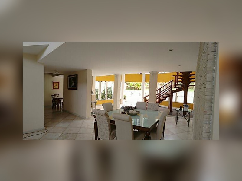 imóvel com 400m² - Itaipu - Niterói