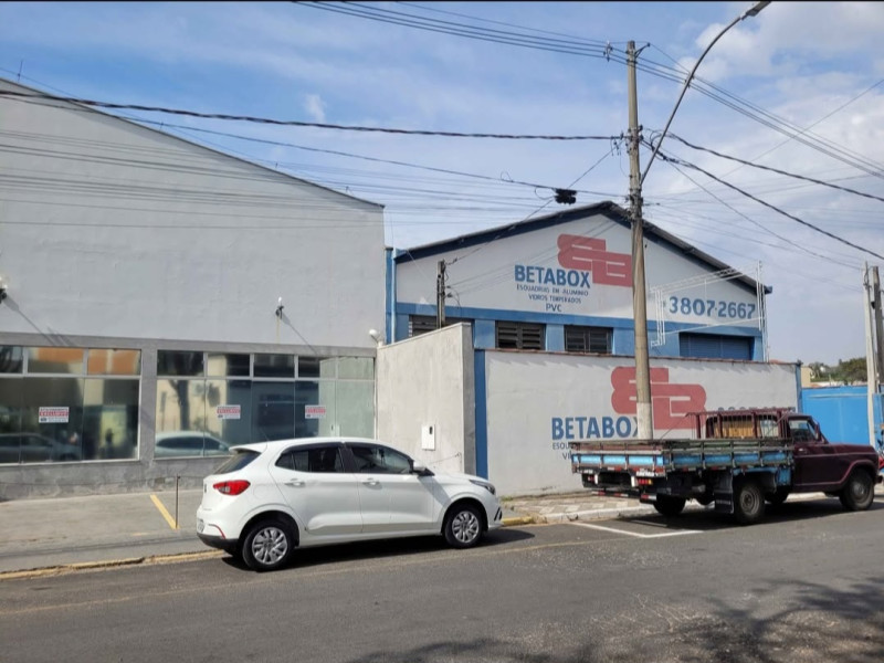 imóvel com 400m² - Centro - Amparo