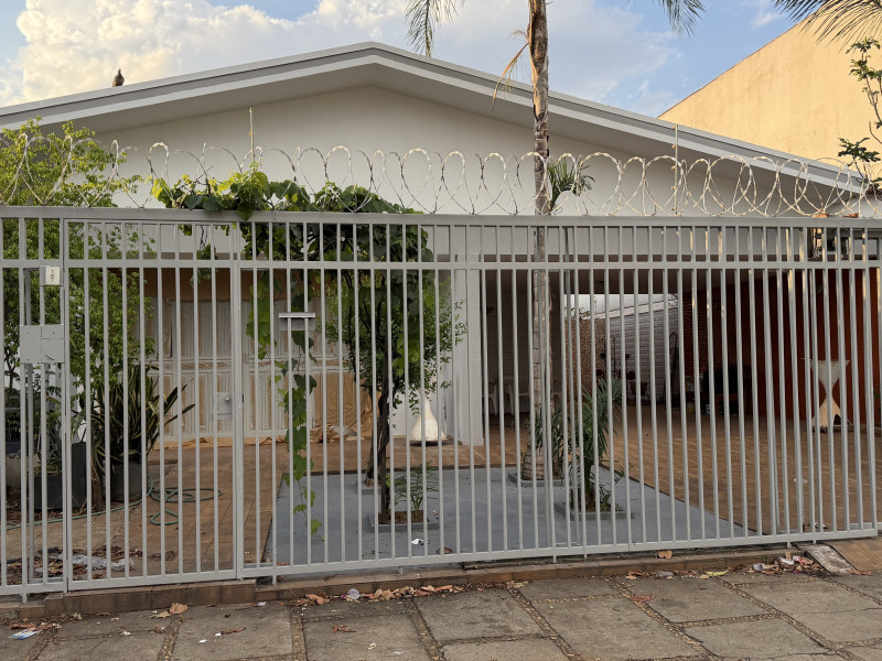 imóvel com 335m² - Setor Coimbra - Goiânia