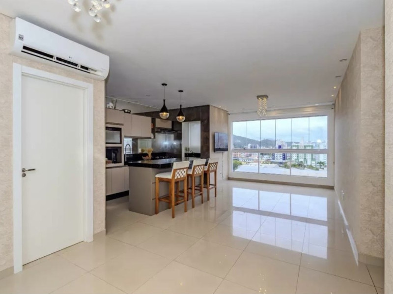 imóvel com 82m² - Centro - Itajaí