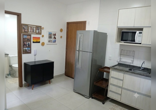 imóvel com 65m²