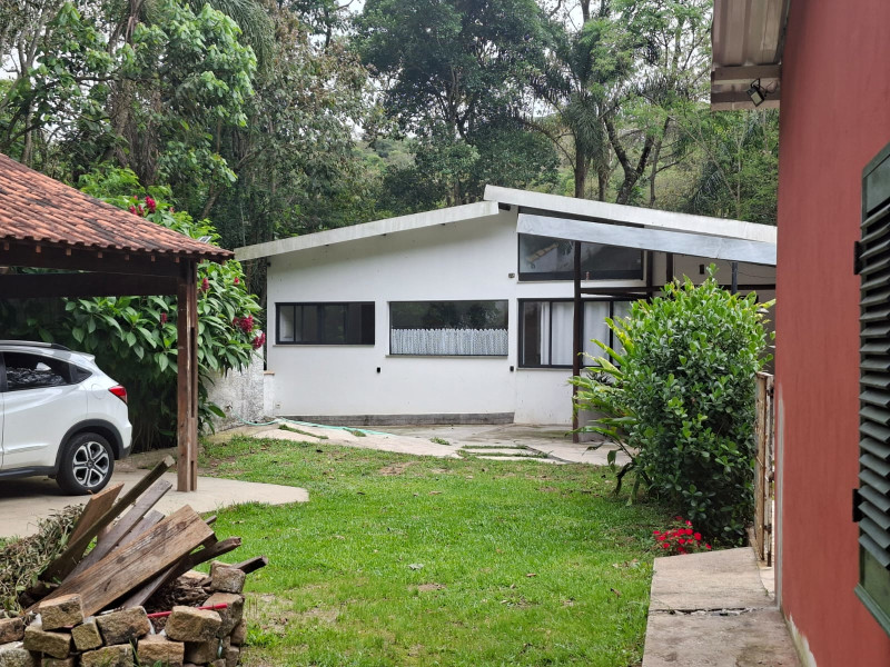 imóvel com 200m² - Cumbari - Mairiporã