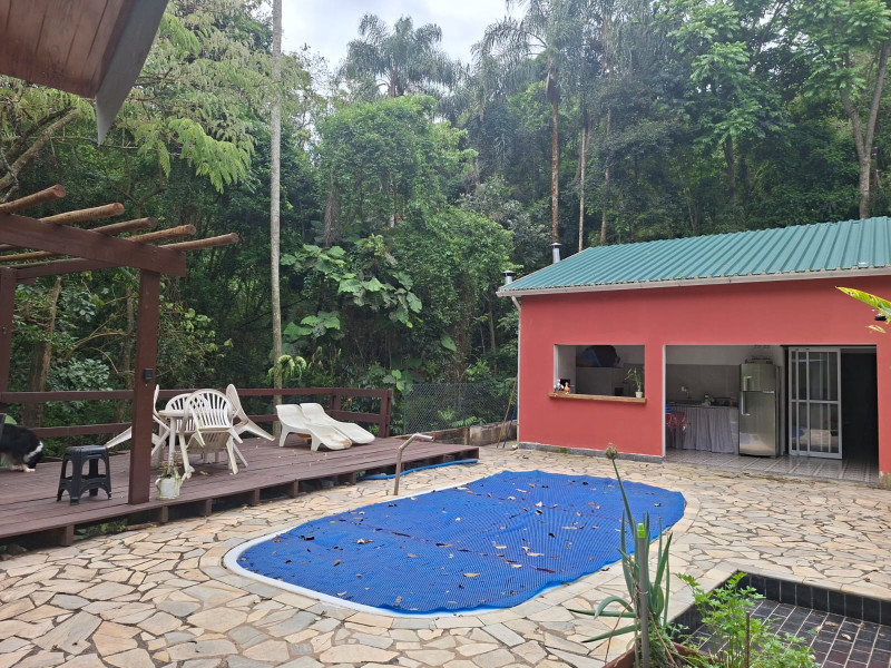 imóvel com 200m² - Cumbari - Mairiporã