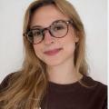 Camila, que procura negociar um imóvel em Tijuca, Andaraí, Freguesia (Jacarepaguá), Rio de Janeiro, em torno de R$ 3.000