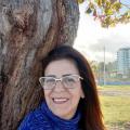 Jaqueline, que procura negociar um imóvel em Loteamento Residencial Andrade, Pindamonhangaba, em torno de R$ 800