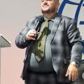 Luis, que procura negociar um imóvel em Segismundo Pereira, Morumbi, Conjunto Alvorada, Uberlândia, em torno de R$ 1.600