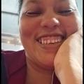 Raquel, que procura negociar um imóvel em Centro, Santa Cruz, Cancelli, Cascavel, em torno de R$ 2.000