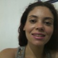 Cleia, que procura negociar um imóvel em Água Branca, Conjunto Agua Branca, Eldorado, Contagem, em torno de R$ 350
