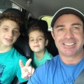 Esequiel, que procura negociar um imóvel em juquitiba , Palmeiras , Shangrila, Juquitiba, em torno de R$ 300.000