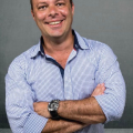 Carlos - Vendendo - Apartamento com 72m² - Jardim da Saúde - São Paulo