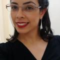 Renata, que procura negociar um imóvel em Cidade Satélite, Jardim Terceiro Centenario, Vila Santista, Atibaia, em torno de R$ 300.000