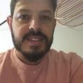 Luis, que procura negociar um imóvel em Jardim São Miguel, Enseada guaruja , Guarujá, em torno de R$ 3.600