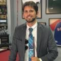 Rafael, que procura negociar um imóvel em Bom Fim, Independência, Rio Branco, Porto Alegre, em torno de R$ 2.000