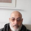 André