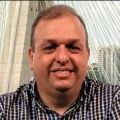 Silvio - Vendendo - Casa com 157m² - Medeiros - Jundiaí