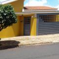 Rozani - Vendendo - Casa com 183m² - Subsetor Leste - 6 (L-6) - Ribeirão Preto