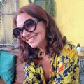 Rita, que procura negociar um imóvel em Centro de Vila Velha, Vila Velha, em torno de R$ 300.000