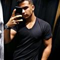 Hellyson, que procura negociar um imóvel em Água Verde, Bigorrilho, Campina do Siqueira, Curitiba, em torno de R$ 750