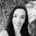 Silviah, que procura negociar um imóvel em Bairro Novo, Casa Caiada, Ouro Preto, Olinda, em torno de R$ 200.000
