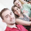 Rosa - Vendendo - Apartamento com 67m² - Jardim Botânico - Porto Alegre